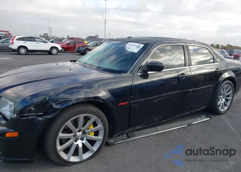 2008 Chrysler 300C Srt8 from USA, damaged, VIN 2C3LA73W78H287545